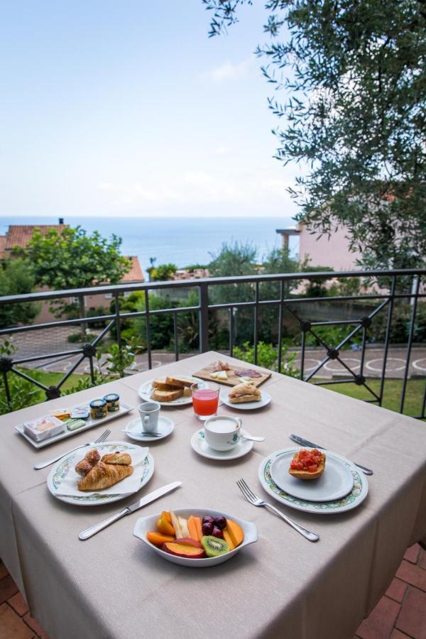 Hotel Martino Maratea Eksteriør bilde